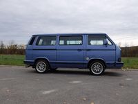Usado VW Multivan 193 HP (141 kW) 1990 Azul Monovolume