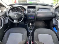 gebraucht Dacia Duster Laureate 4x2 Navi Bluetooth AhK Klima
