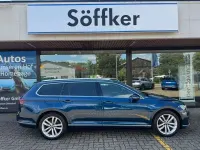 Gebraucht VW Passat Elegance 200 PS (147 kW) 2022 Blau Kombi