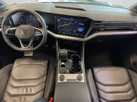 Second-hand VW Touareg R-line 231 CP (169 kW) 2023 Gri SUV