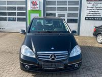 Gebraucht Mercedes A180 Elegance 109 PS (80 kW) 2008 Kosmosschwarz  metalliclack Limousine