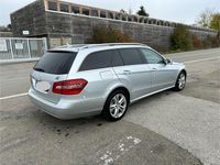 Gebraucht Mercedes E220 170 PS (125 kW) 2012 Grau Kombi