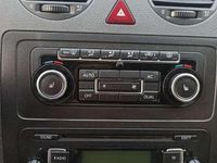 Gebraucht VW Caddy 102 PS (75 kW) 2011 Schwarz Van / Kleinbus