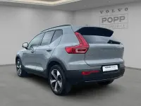 Gebraucht Volvo XC40 Plus 163 PS (119 kW) 2024 Vapour grey / metallic SUV