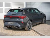 Neu Cupra Leon VZ 300 PS (220 kW) 2025 Midnight schwarz Limousine