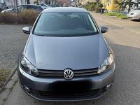 Gebraucht VW Golf VI Team 105 PS (77 kW) 2010 Grau Kleinwagen