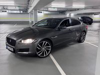 Gebraucht Jaguar XF Prestige 300 PS (220 kW) 2017 Grau Limousine