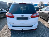 Gebraucht Ford C-MAX 115 PS (84 kW) 2015 Weiß Van / Kleinbus