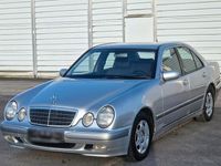 Gebraucht Mercedes E220 143 PS (105 kW) 2000 Limousine