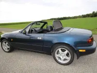 Gebraucht Mazda MX5 90 PS (66 kW) 1997 Blau Cabrio