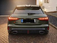 Gebraucht Audi RS3 Ambiente 400 PS (294 kW) 2024 Grün Limousine