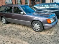 Gebraucht Mercedes E220 150 PS (110 kW) 1994 Kombi