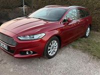 Gebraucht Ford Mondeo Titanium 241 PS (177 kW) 2015 Rot Limousine