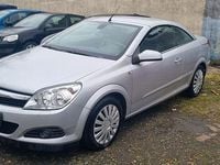 Gebraucht Opel Astra Cabriolet 140 PS (102 kW) 2007 Silber Cabrio
