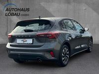 Gebraucht Ford Focus Titanium 125 PS (91 kW) 2023 Grau Limousine