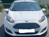 Gebraucht Ford Fiesta Trend 75 PS (55 kW) 2014 Weiß Kleinwagen