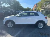 Gebraucht VW T-Roc Life 116 PS (85 kW) 2023 Weiß SUV