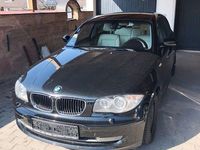 Second-hand BMW 118 143 CP (105 kW) 2009 Negru Hatchback