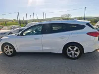 Gebraucht Ford Focus Cool & Connect 120 PS (88 kW) 2020 Weiß Kombi