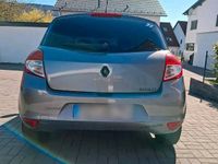 Gebraucht Renault Clio III 75 PS (55 kW) 2010 Grau Kleinwagen