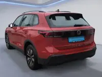 Gebraucht VW Tiguan Goal 131 PS (96 kW) 2025 Persimmon red metallic SUV
