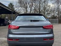 Gebraucht Audi Q3 Comfort 150 PS (110 kW) 2015 Grau SUV