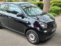 Usata Smart ForFour 70 CV (51 kW) 2015 Nero Utilitaria