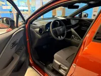 Gebraucht Toyota C-HR 223 PS (164 kW) 2025 Metal oxide (4z3)/ black (202) SUV
