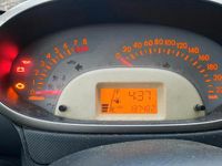 Gebraucht Daihatsu Sirion 90 PS (66 kW) 2010 Grau Kleinwagen