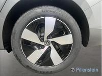 Neu VW Passat Business 150 PS (110 kW) 2026 Grau Limousine