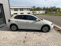 Gebraucht VW Polo Active 80 PS (58 kW) 2022 Grau Kleinwagen