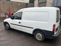 Gebraucht Opel Combo 90 PS (66 kW) 2011 Weiß Limousine
