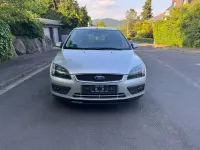 Gebraucht Ford Focus 101 PS (74 kW) 2006 Silber Limousine