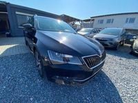 Gebraucht Skoda Superb Premium Edition 200 PS (147 kW) 2016 Grau Kombi