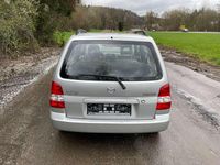 Usado Mazda Demio 63 HP (46 kW) 2000 Prateado Citadino