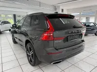 Gebraucht Volvo XC60 R-Design 197 PS (144 kW) 2021 Grau SUV