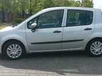 Używany Renault Modus Expression 75 KM (55 kW) 2010 Zielony Minivan