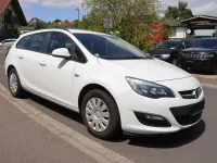 Gebraucht Opel Astra Edition 110 PS (80 kW) 2016 Weiß Kombi