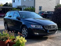 Gebraucht Volvo V70 181 PS (133 kW) 2014 Schwarz Kombi
