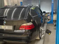 Gebraucht BMW 523 177 PS (130 kW) 2007 Schwarz Kombi
