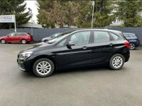 gebraucht BMW 218 Active Tourer i - Topgepflegt