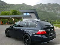 Gebraucht BMW 530 235 PS (172 kW) 2009 Blau Kombi