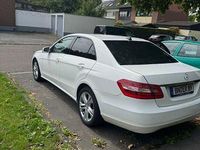 Gebraucht Mercedes E200 136 PS (100 kW) 2012 Weiß Limousine