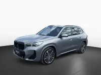 Gebraucht BMW X1 M Sport 156 PS (114 kW) 2023 Frozen pure grey matallic (grau) SUV
