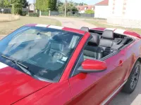 Gebraucht Ford Mustang Convertible 305 PS (224 kW) 2013 Rot Cabrio
