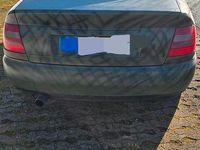 Gebraucht Audi A4 125 PS (91 kW) 1995 Grün Limousine