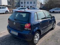 Gebraucht VW Polo 64 PS (47 kW) 2005 Blau Kleinwagen