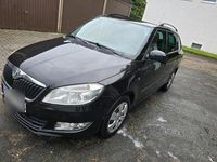 Gebraucht Skoda Fabia 75 PS (55 kW) 2015 Schwarz Kombi