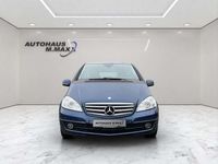 gebraucht Mercedes A200 Elegance 1.Hand Pano Leder MB-Scheckheft