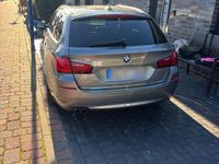 Gebraucht BMW 520 M Performance 200 PS (147 kW) 2011 Grau Kombi